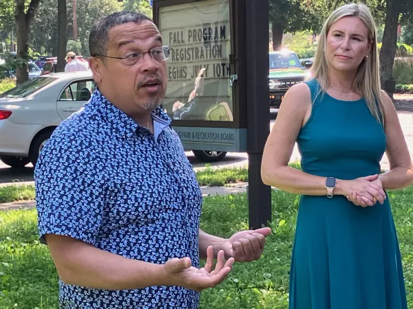 MN Attorney General Keith Ellison spoke at a Greta Callahan doorknock kick-off